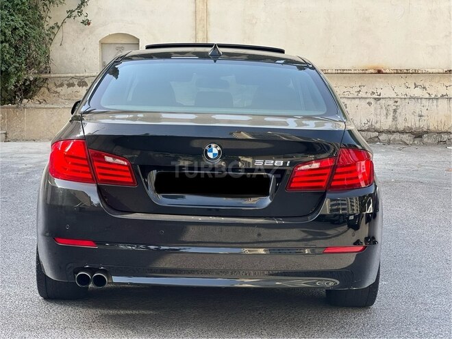 BMW 528 2010, 108,000 km - 3.0 l - Bakı