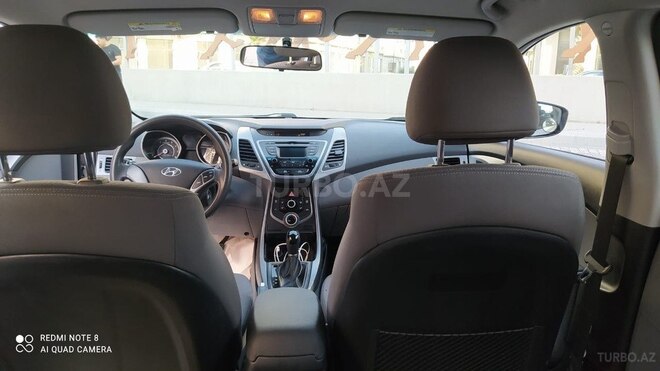 Hyundai Elantra 2015, 130,000 km - 1.8 л - Bakı