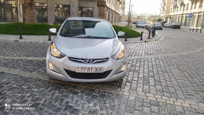 Hyundai Elantra 2015, 130,000 km - 1.8 л - Bakı