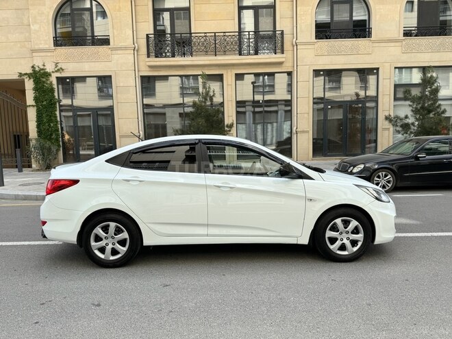 Hyundai Accent 2014, 175,658 km - 1.4 l - Bakı