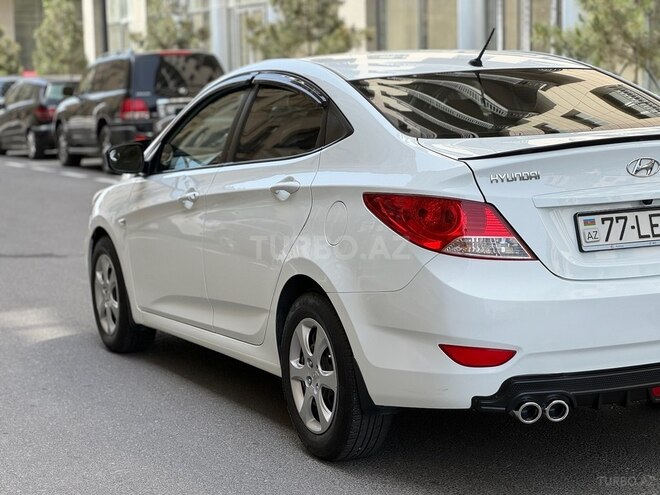 Hyundai Accent 2014, 175,658 km - 1.4 l - Bakı