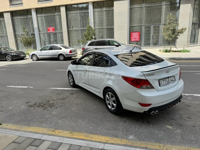 Hyundai Accent 2014, 175,658 km - 1.4 l - Bakı