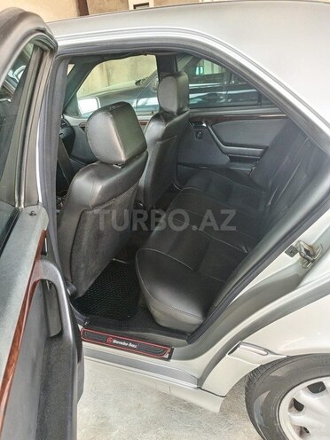 Mercedes C 230 1997, 255,000 km - 2.3 l - Bakı