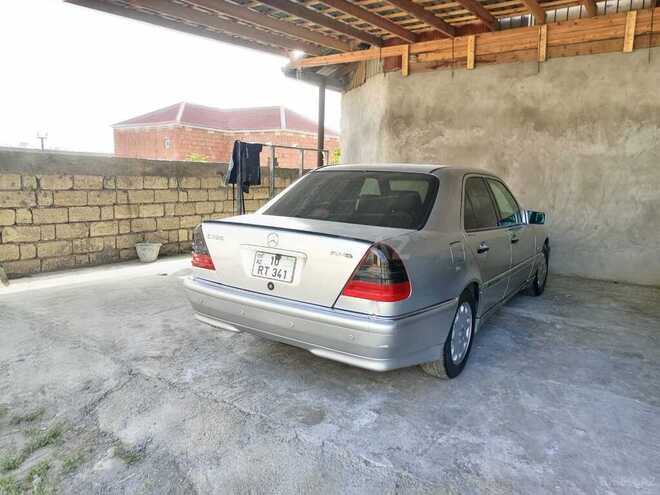 Mercedes C 230 1997, 255,000 km - 2.3 l - Bakı