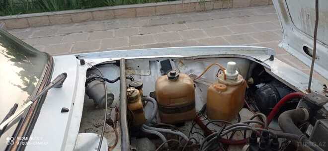 LADA (VAZ) 2107 1992, 200,000 km - 1.6 l - Salyan