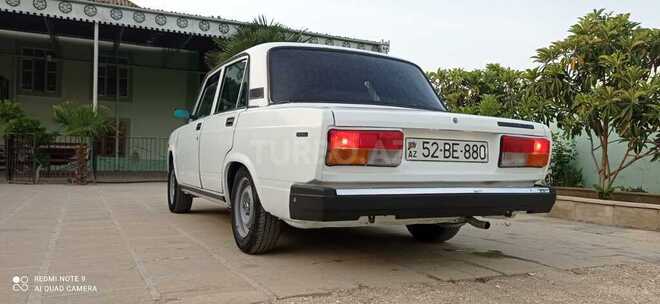 LADA (VAZ) 2107 1992, 200,000 km - 1.6 l - Salyan