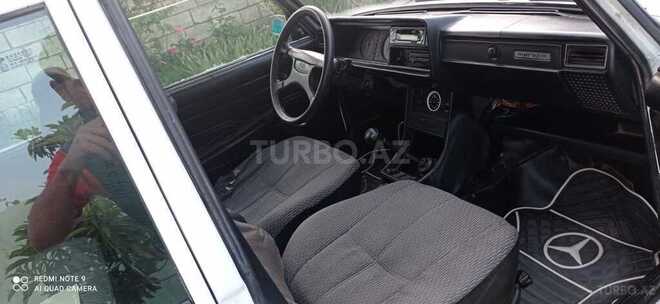 LADA (VAZ) 2107 1992, 200,000 km - 1.6 l - Salyan