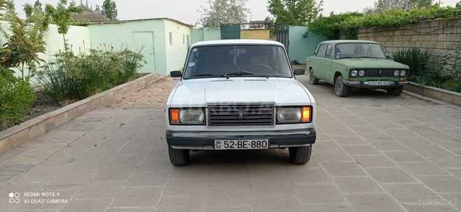 LADA (VAZ) 2107 1992, 200,000 km - 1.6 l - Salyan