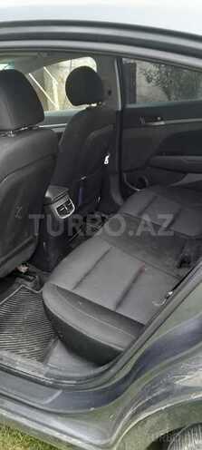 Hyundai Elantra 2017, 142,000 km - 2.0 l - Bakı
