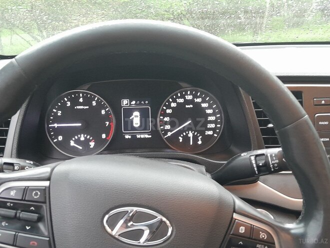 Hyundai Elantra 2017, 142,000 km - 2.0 l - Bakı