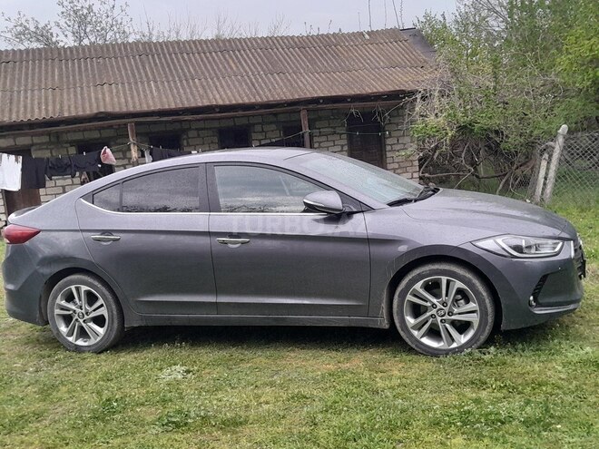 Hyundai Elantra 2017, 142,000 km - 2.0 l - Bakı