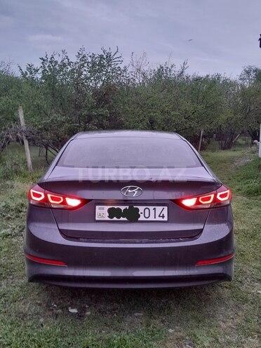 Hyundai Elantra 2017, 142,000 km - 2.0 l - Bakı