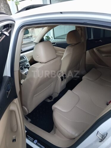 Volkswagen Passat 2008, 251,355 km - 2.0 л - Zaqatala