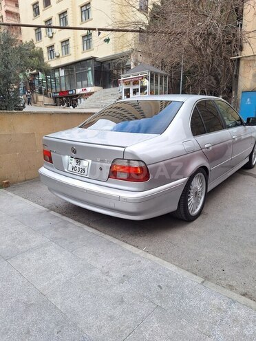 BMW 525 2002, 333,000 km - 2.5 l - Bakı