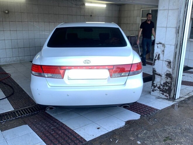 Hyundai Grandeur 2008, 300,170 km - 3.3 л - Bakı