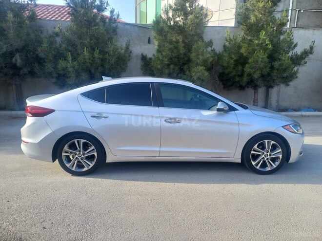 Hyundai Elantra 2016, 204,000 km - 2.0 l - Bakı