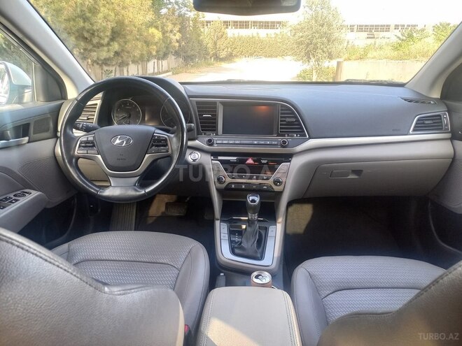 Hyundai Elantra 2016, 204,000 km - 2.0 l - Bakı