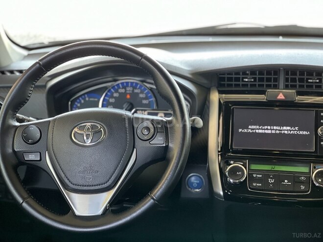 Toyota Corolla Fielder 2016, 94,000 km - 1.5 л - Bakı