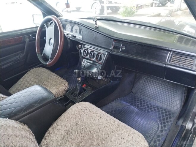 Mercedes 190 1991, 500,000 km - 2.0 l - Ağdaş