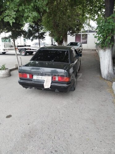 Mercedes 190 1991, 500,000 km - 2.0 l - Ağdaş