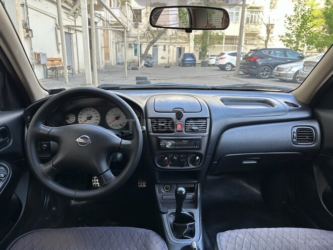 Nissan Sunny 2008, 285,000 km - 1.3 l - Bakı