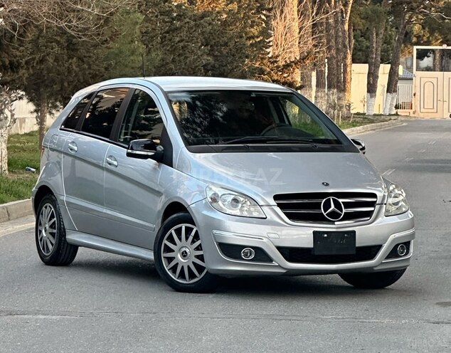 Mercedes B 170 2009, 96,000 km - 1.7 l - Bakı