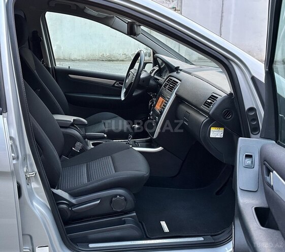Mercedes B 170 2009, 96,000 km - 1.7 l - Bakı