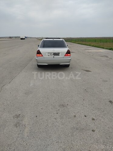 Mercedes C 180 1998, 233,300 km - 1.8 l - Salyan