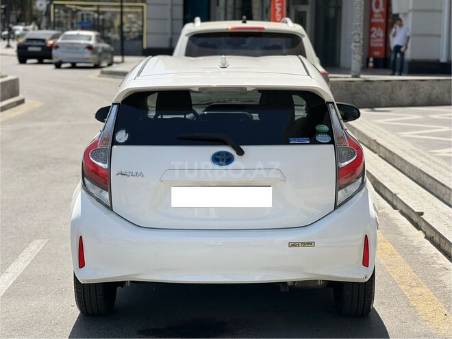Toyota Aqua 2017, 92,000 km - 1.5 l - Bakı