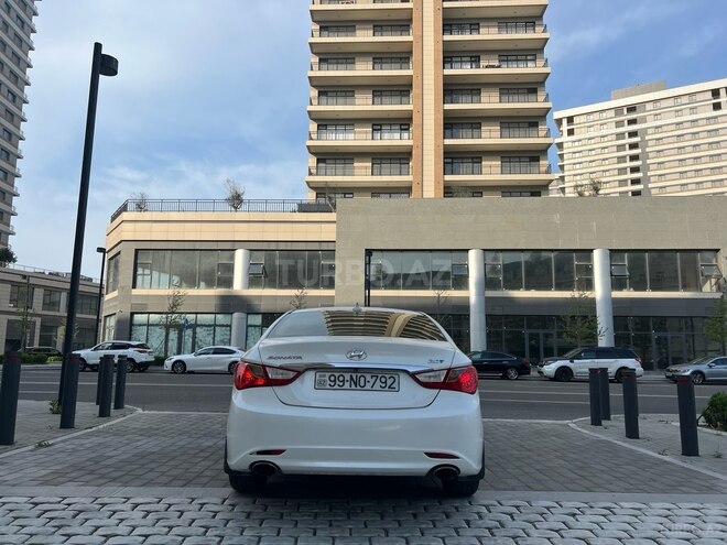 Hyundai Sonata 2013, 189,500 km - 2.0 l - Bakı