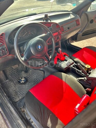 BMW 320 1993, 350,000 km - 2.0 l - Sumqayıt