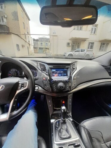 Hyundai i40 2014, 250,000 km - 2.0 л - Bakı