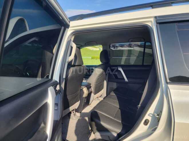 Toyota Land Cruiser Prado 2012, 257,000 km - 3.0 l - Bakı