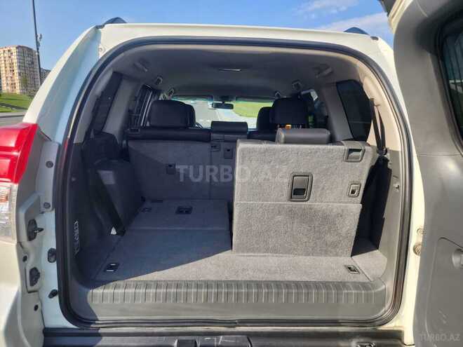 Toyota Land Cruiser Prado 2012, 257,000 km - 3.0 l - Bakı