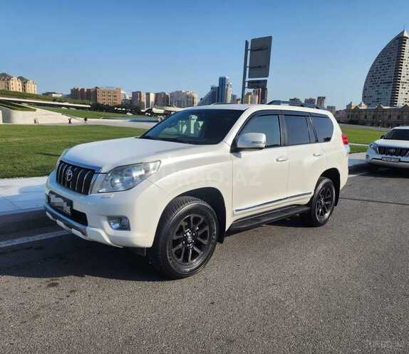 Toyota Land Cruiser Prado 2012, 257,000 km - 3.0 l - Bakı