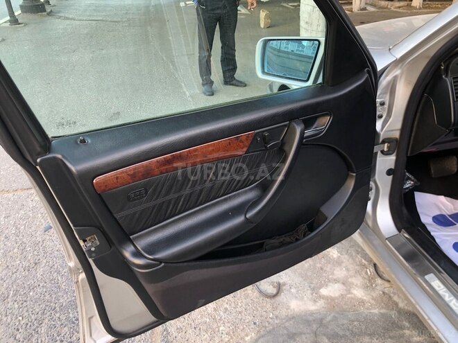 Mercedes C 240 1998, 300,000 km - 2.4 l - Bakı