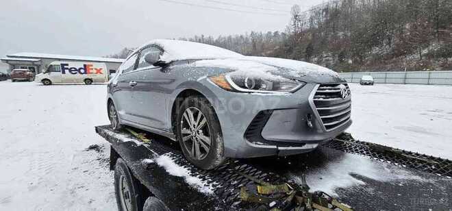 Hyundai Elantra 2016, 25,100 km - 2.0 л - Bakı