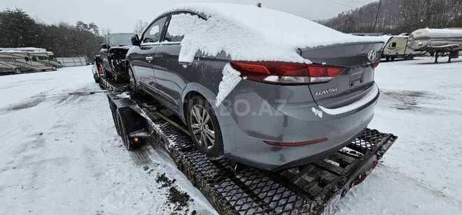 Hyundai Elantra 2016, 25,100 km - 2.0 л - Bakı