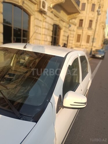 Renault Logan 2012, 252,000 km - 1.4 l - Bakı
