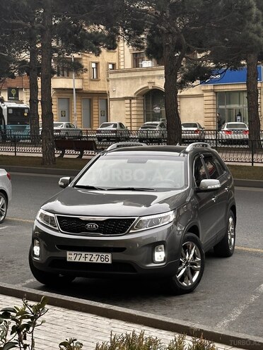 Kia Sorento 2013, 184,500 km - 2.0 l - Bakı