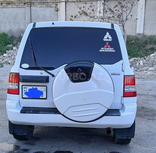 Mitsubishi Pajero io 2000, 150,000 km - 2.0 l - Bakı