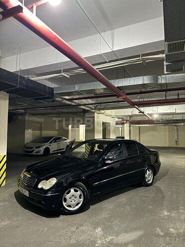 Mercedes C 220 d 2001, 372,000 km - 2.2 л - Bakı