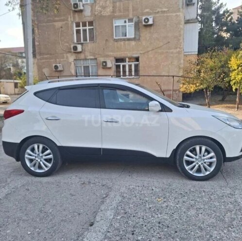 Hyundai ix35 2013, 162,000 km - 2.4 l - Qəbələ