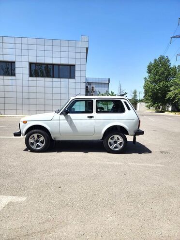 LADA (VAZ) Niva