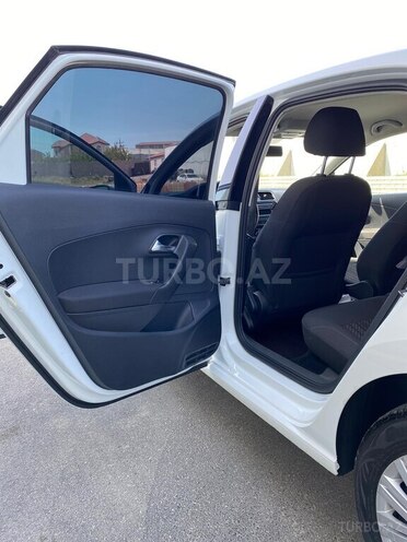 Volkswagen Polo 2018, 164,000 km - 1.6 l - Bakı