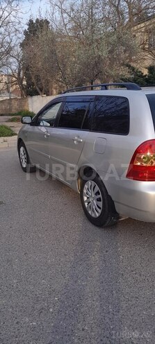 Toyota Corolla 2006, 286,000 km - 1.4 l - Bakı