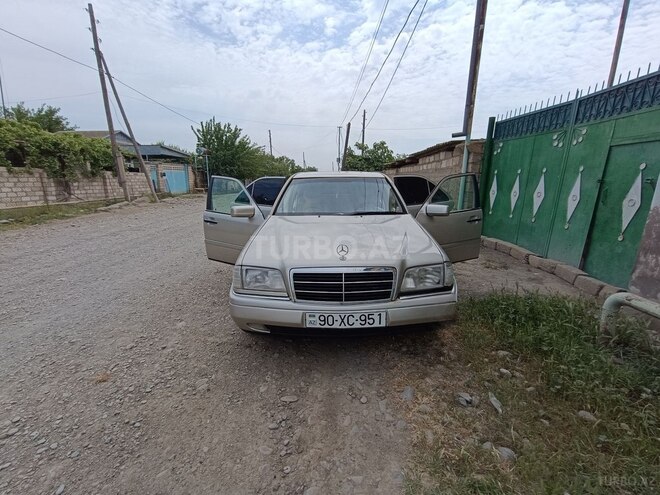 Mercedes C 220 1996, 190,834 km - 2.2 л - Bakı