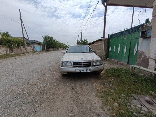 Mercedes C 220 1996, 190,834 km - 2.2 л - Bakı