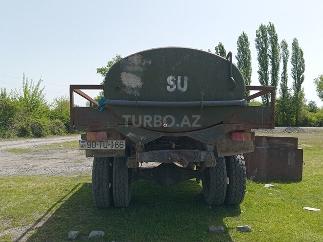 GAZ 53