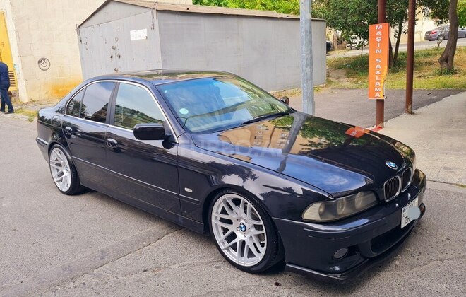 BMW 525 2000, 258,000 km - 2.5 l - Bakı
